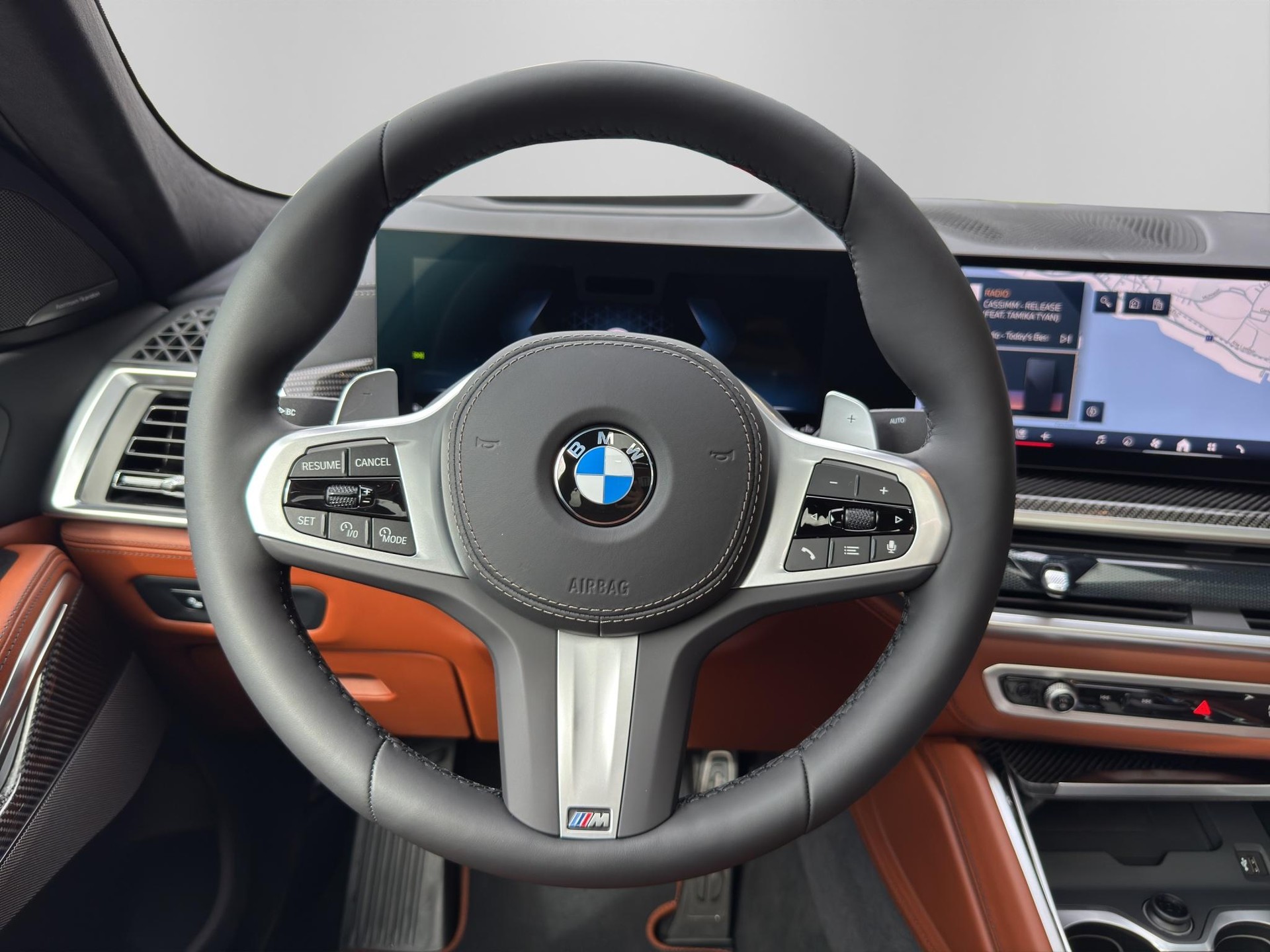 BMW X6 40i xDrive M Sport Pro-image-21