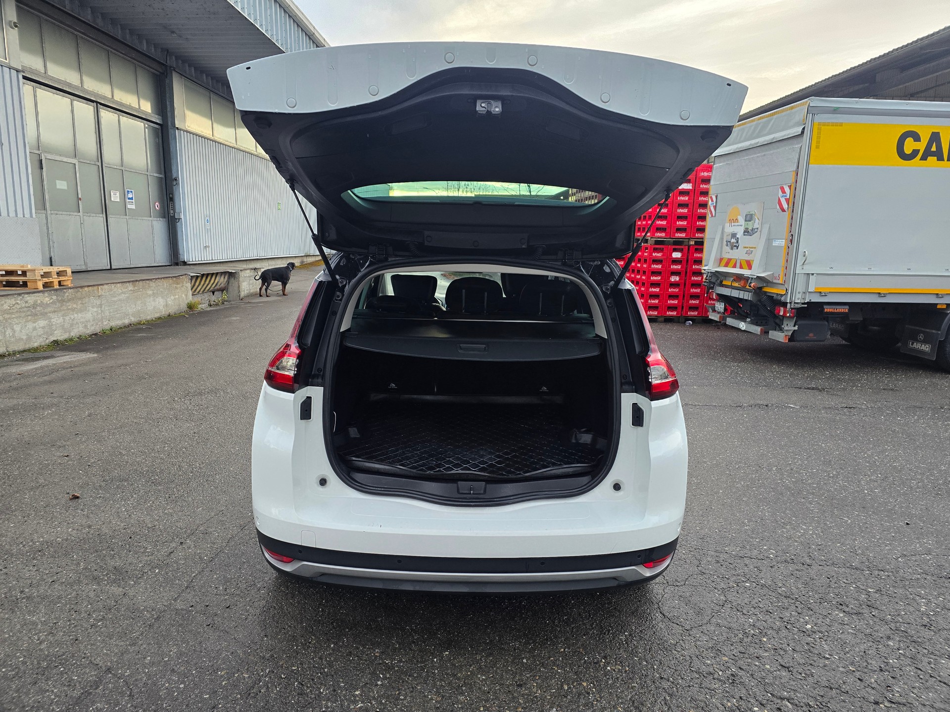 RENAULT Grand Scénic 1.6 dCi Bose EDC-image-6