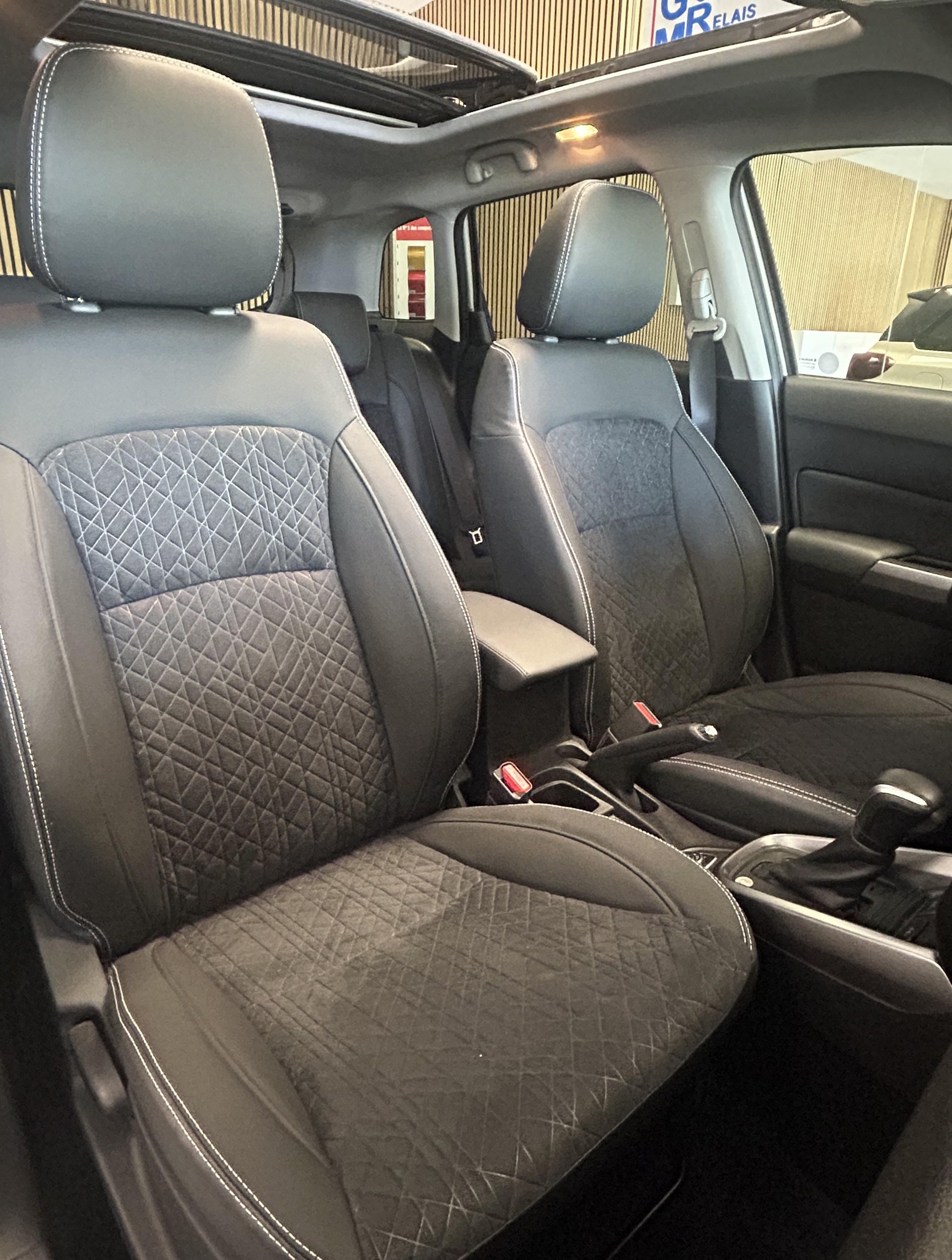 SUZUKI Vitara 1.4 T Compact Top Hybrid 4x4 4 ROUES HIVER OFFERT-image-16
