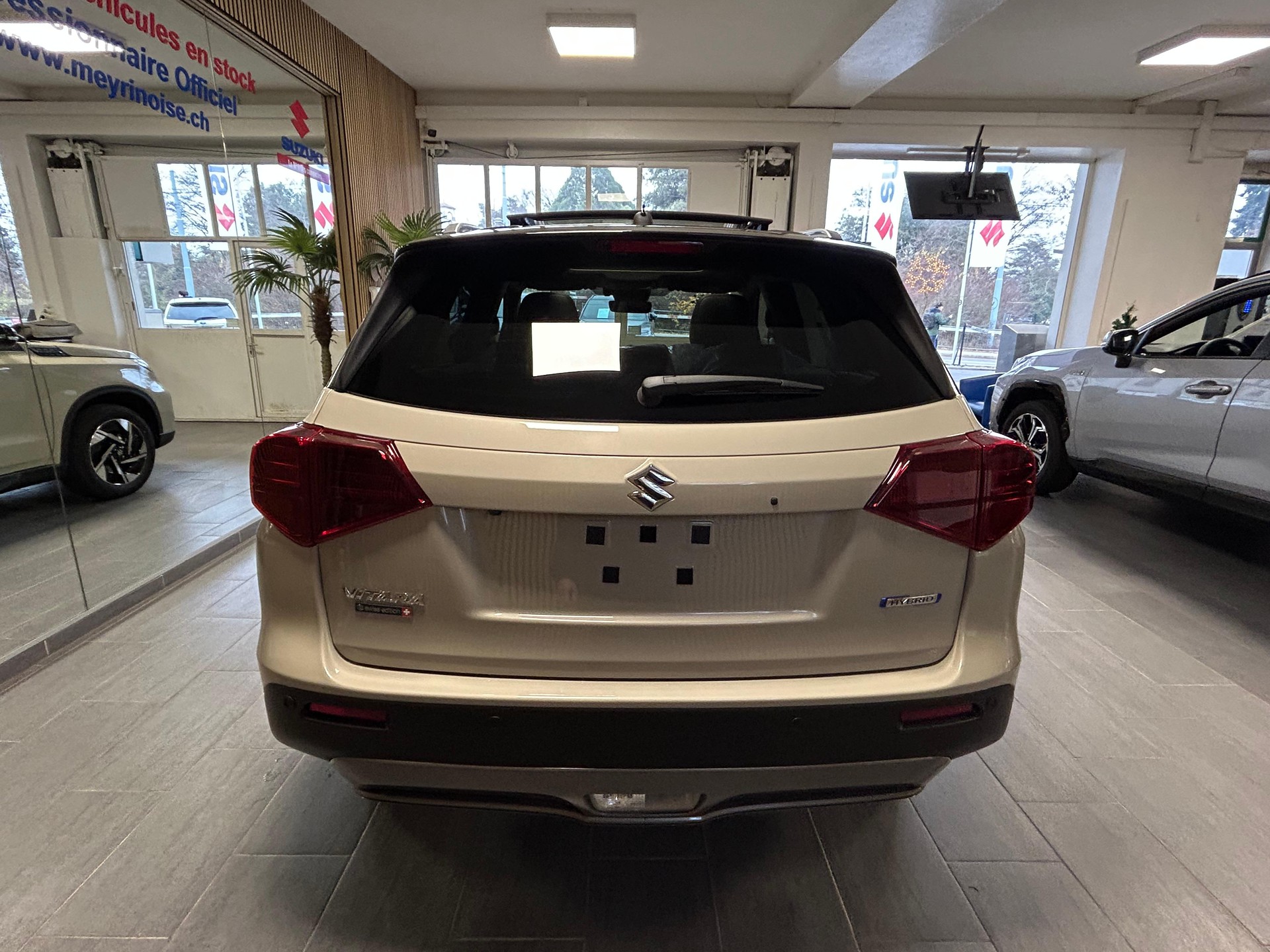 SUZUKI Vitara 1.4 T Compact Top Hybrid 4x4-image-7