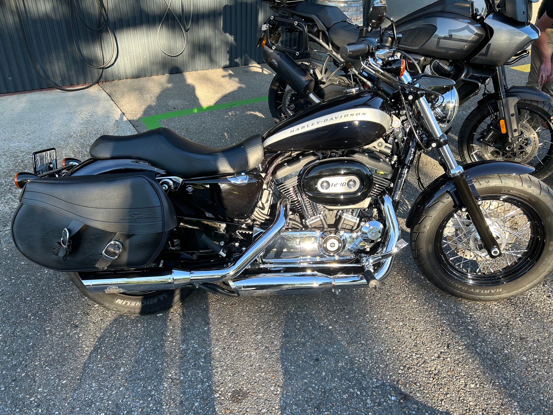 HARLEY-DAVIDSON XL 1200 C Sportster Custom ABS
