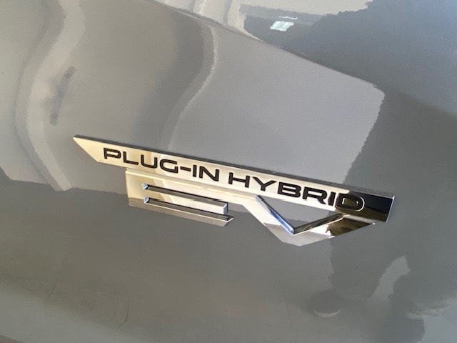 MITSUBISHI Outlander 2.4 PHEV Instyle+ 4WD Automatic-image-11