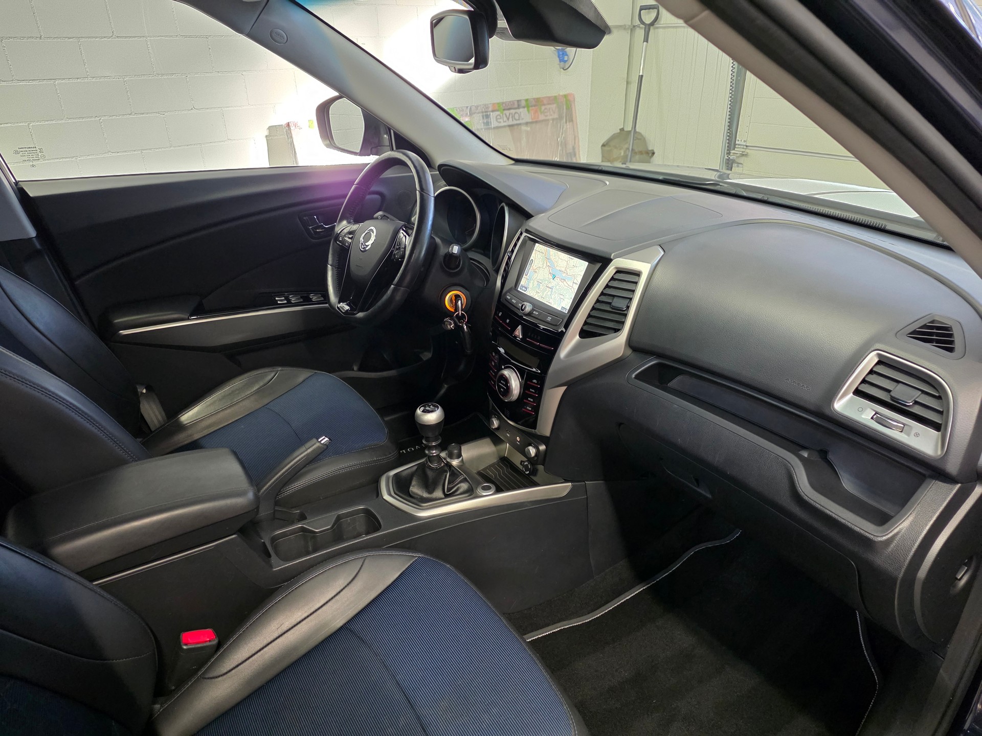 KGM-SsangYong Tivoli 1.6 eXDi ME Limited Edition 4WD-image-16
