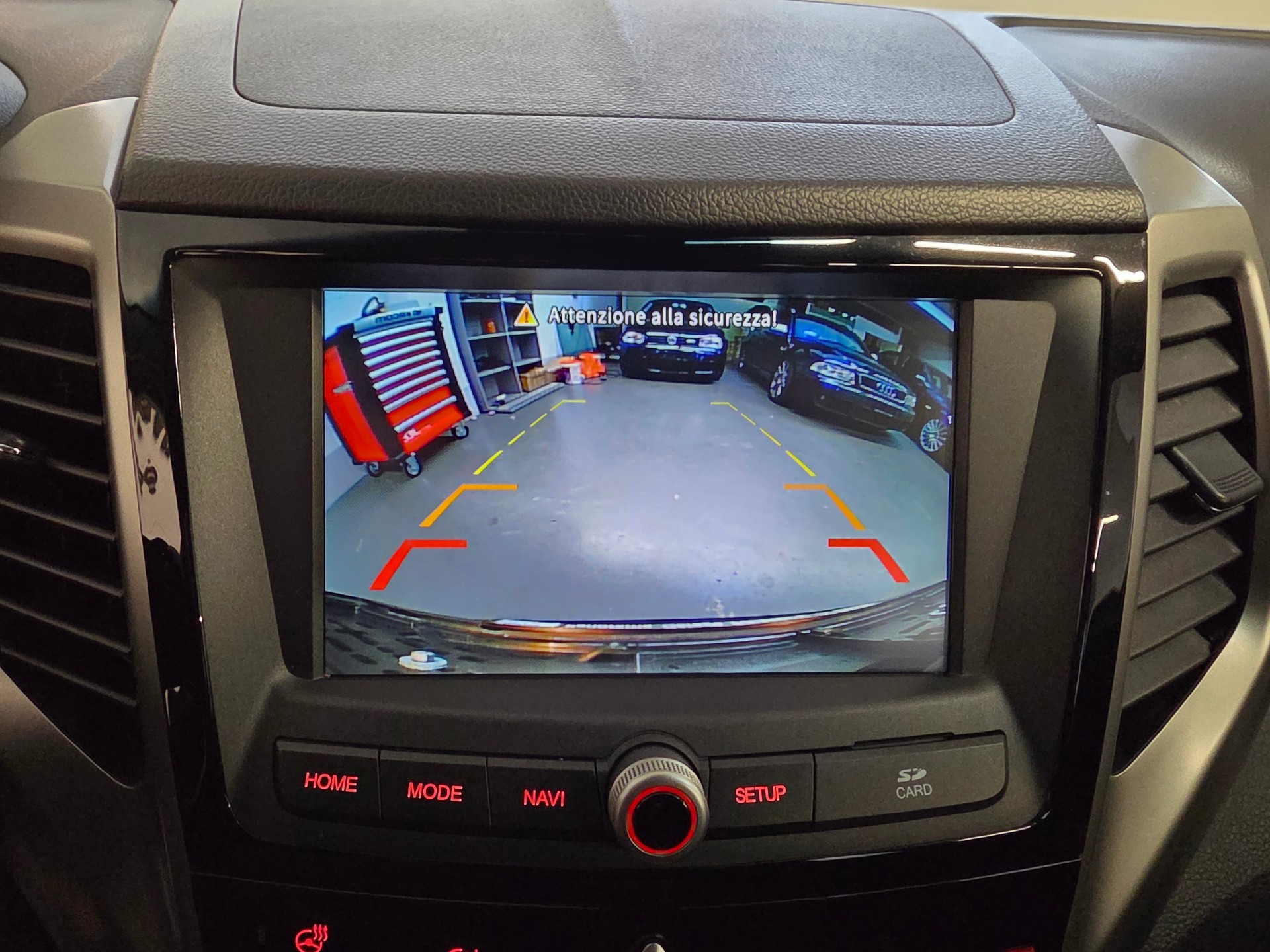 KGM-SsangYong Tivoli 1.6 eXDi ME Limited Edition 4WD-image-8