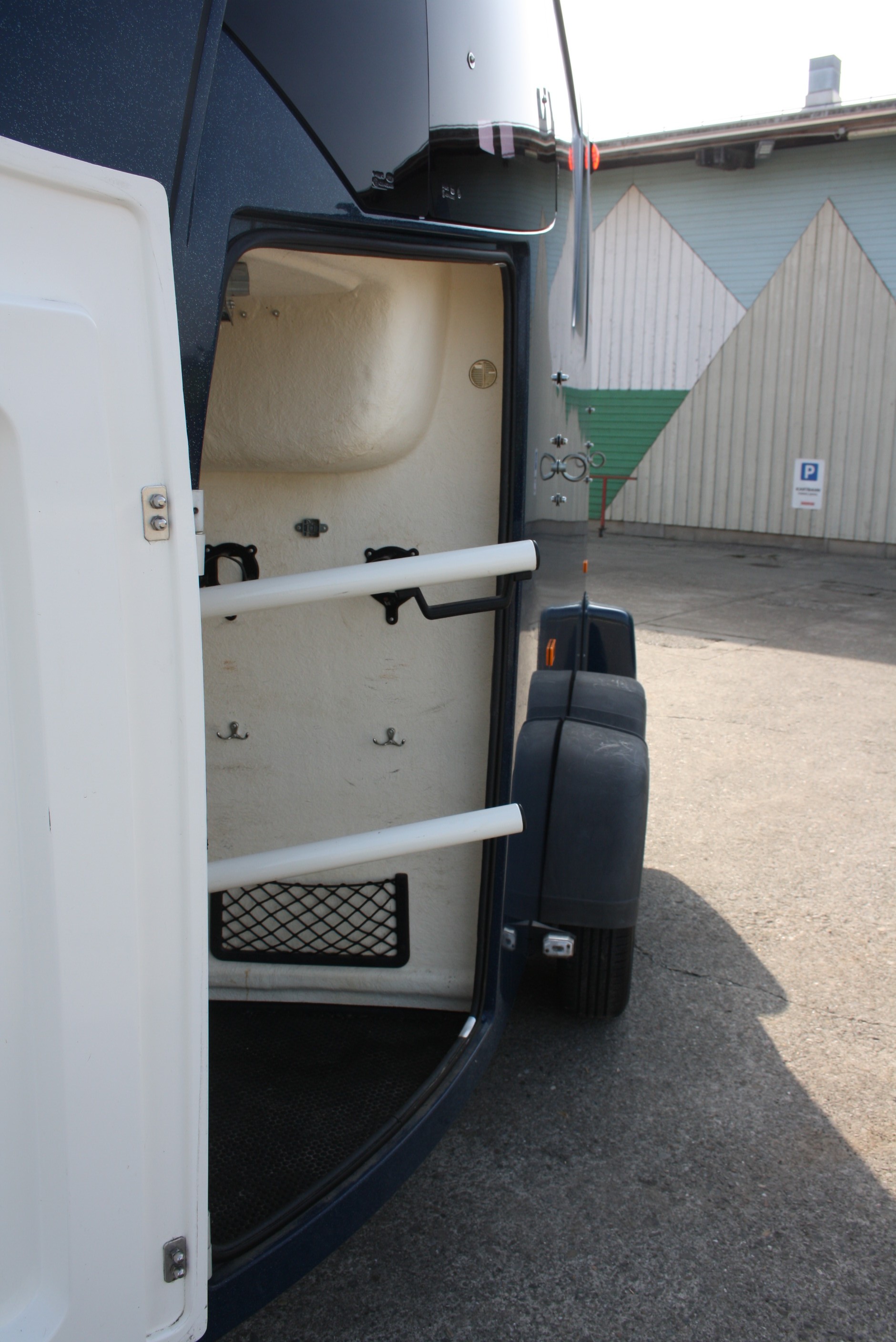 HUMBAUR Maximus-image-10