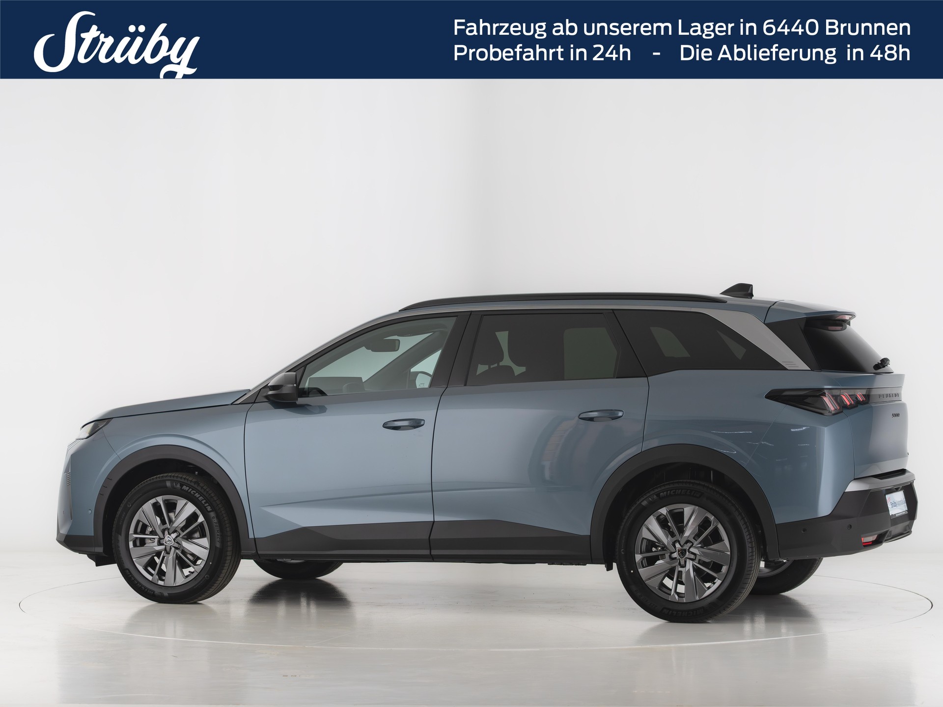PEUGEOT 5008 1.2 Hybrid Allure Premium-image-14