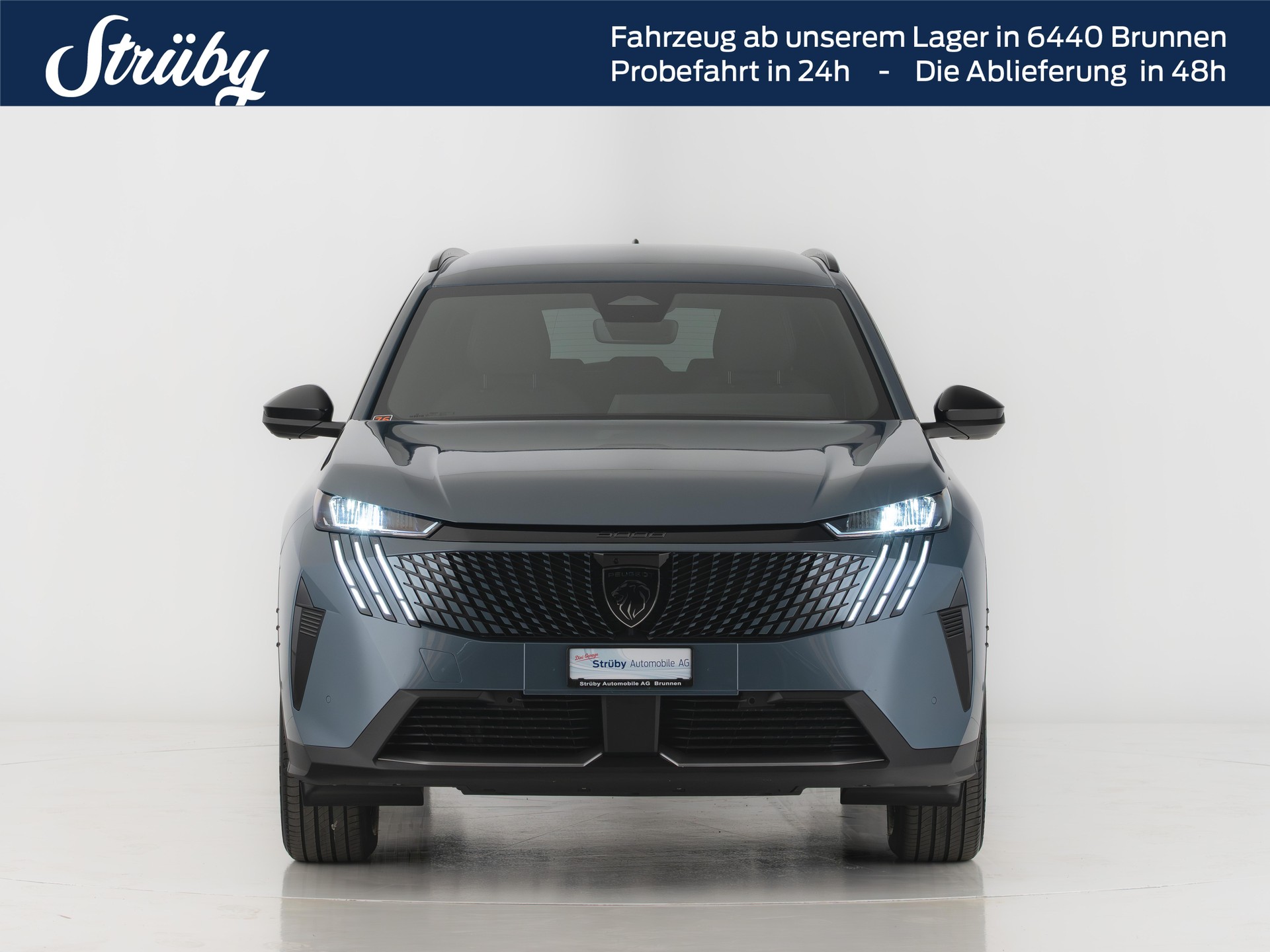 PEUGEOT 5008 1.2 Hybrid Allure Premium-showroom-element-1
