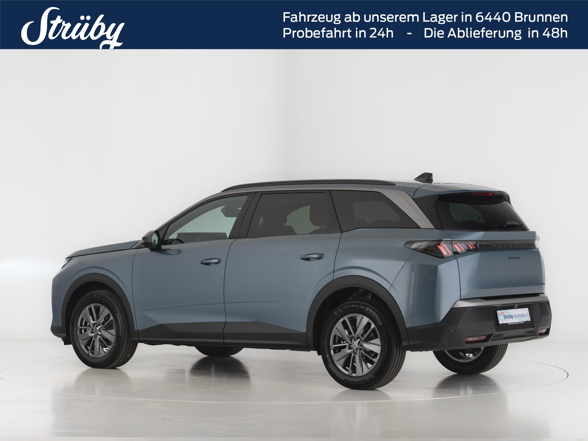 PEUGEOT 5008 1.2 Hybrid Allure Premium-image-13