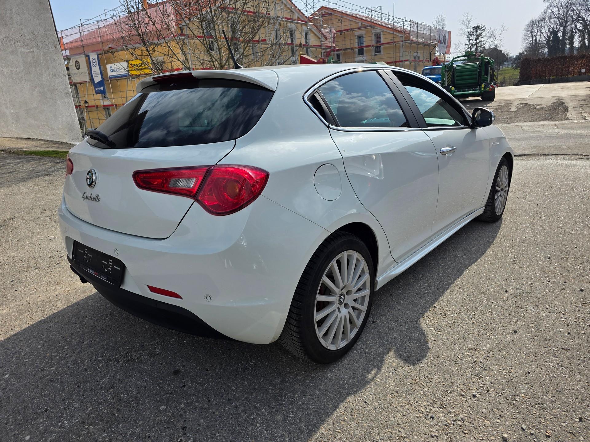 ALFA ROMEO Giulietta 1.4 MultiAir Distinctive TCT-image-4