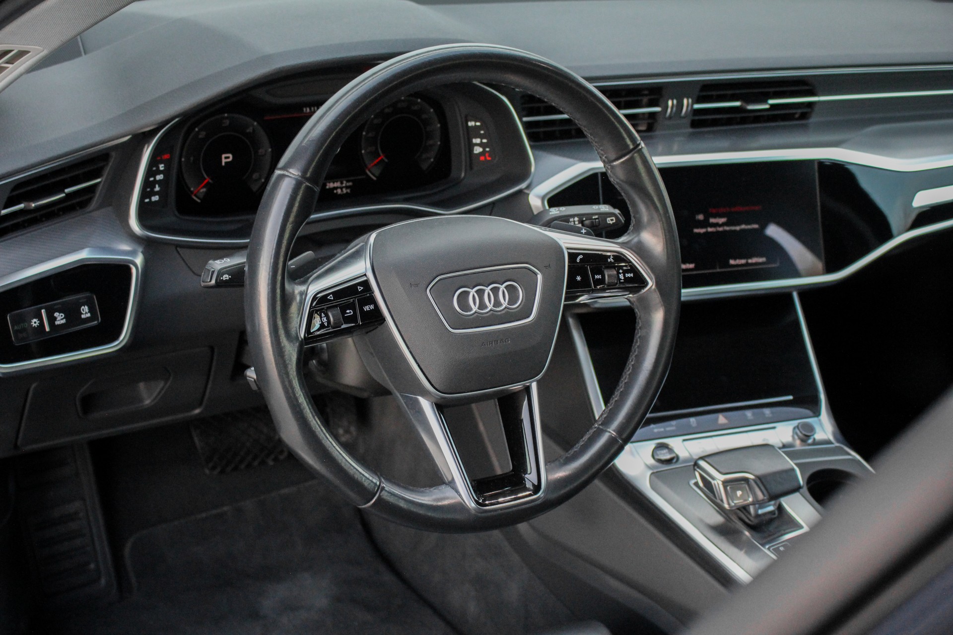 AUDI A6 Avant 45 TDI Sport quattro tiptronic-image-9