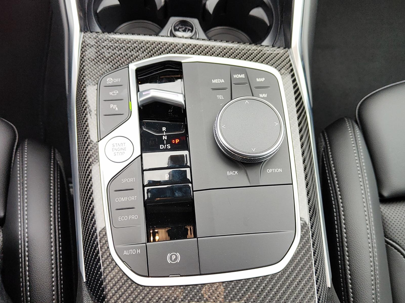 BMW 320d xDrive-image-12
