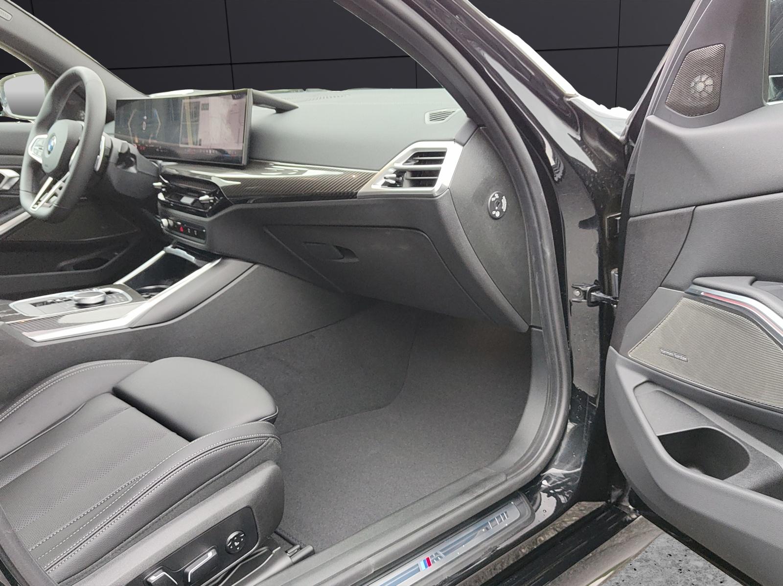 BMW 320d xDrive-image-19