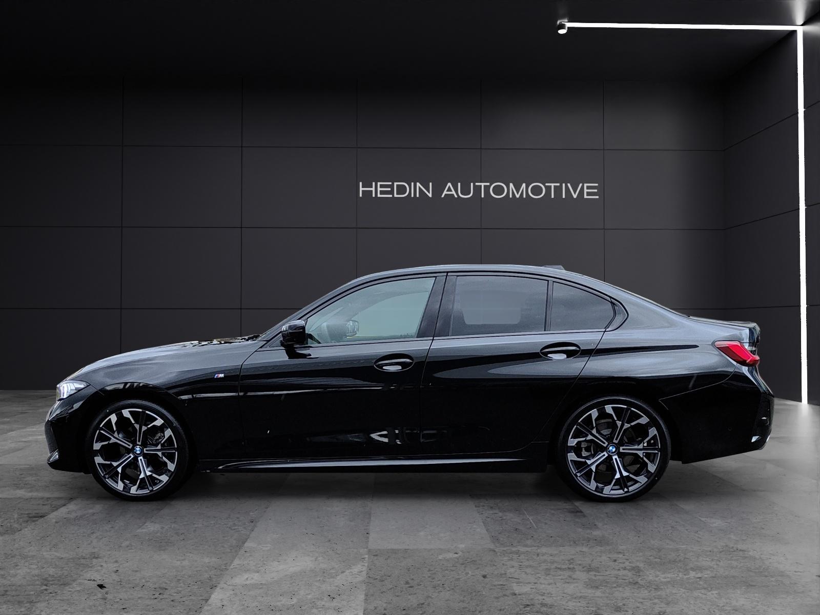 BMW 320d xDrive-showroom-element-1