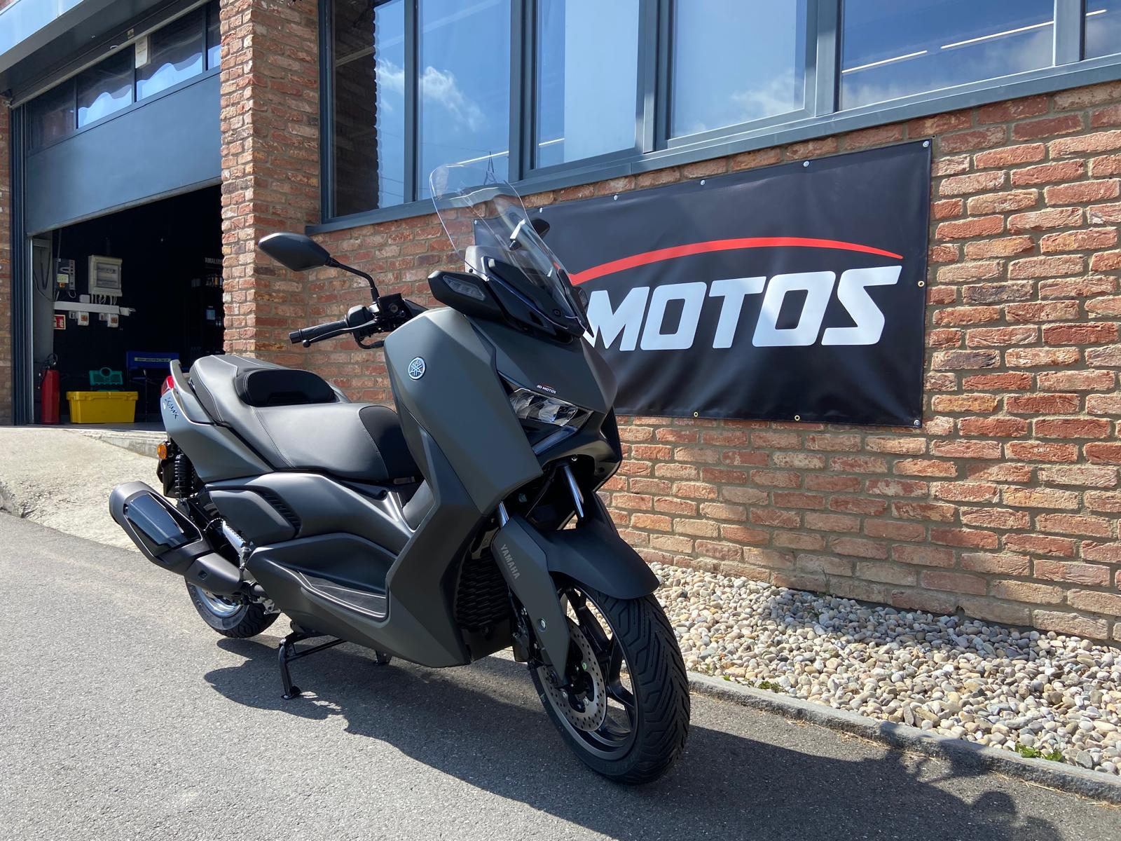 YAMAHA X-Max 300-image-1