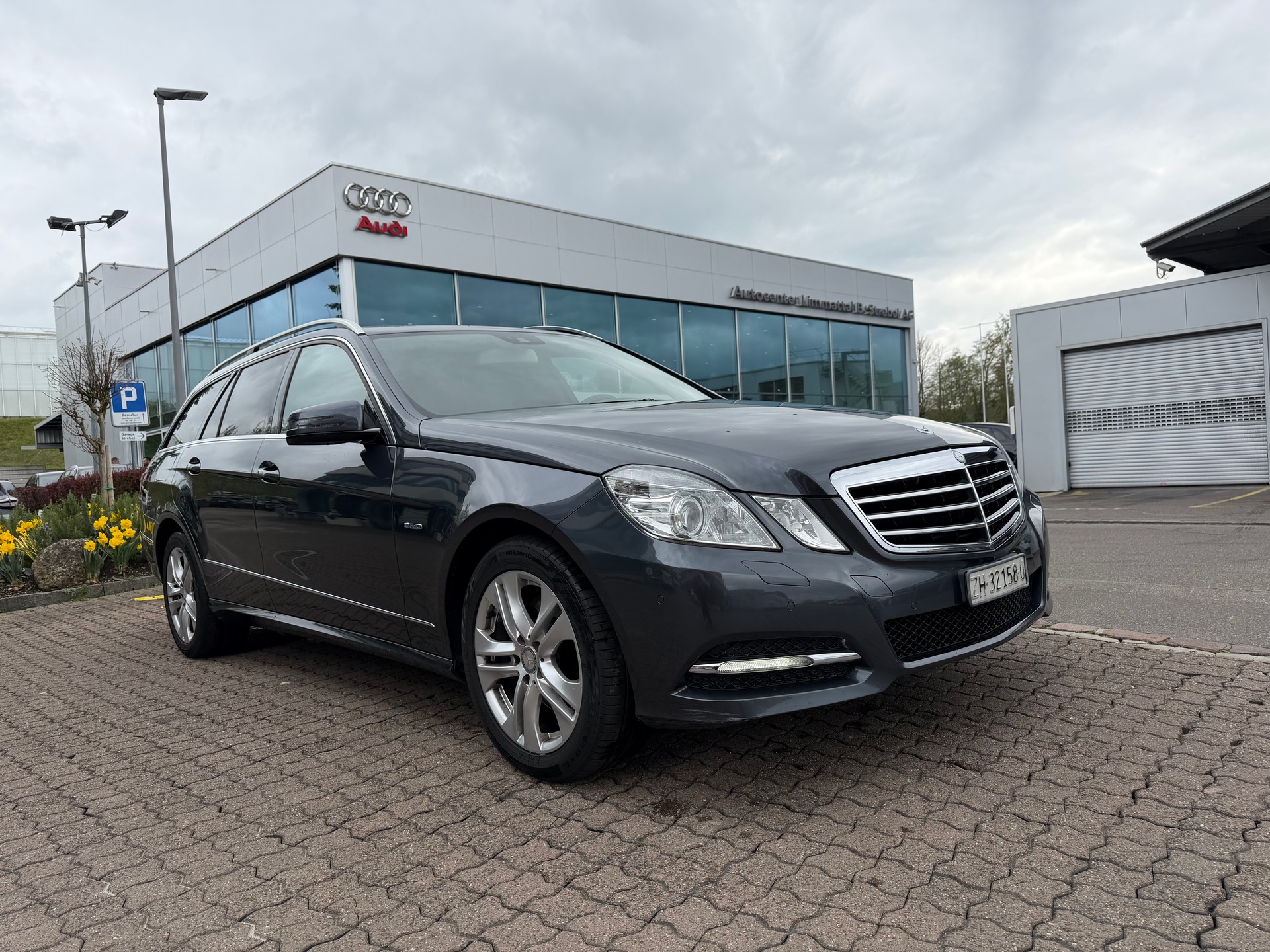MERCEDES-BENZ E 250 CDI BlueEff. Avantgarde 4Matic 7G-Tronic