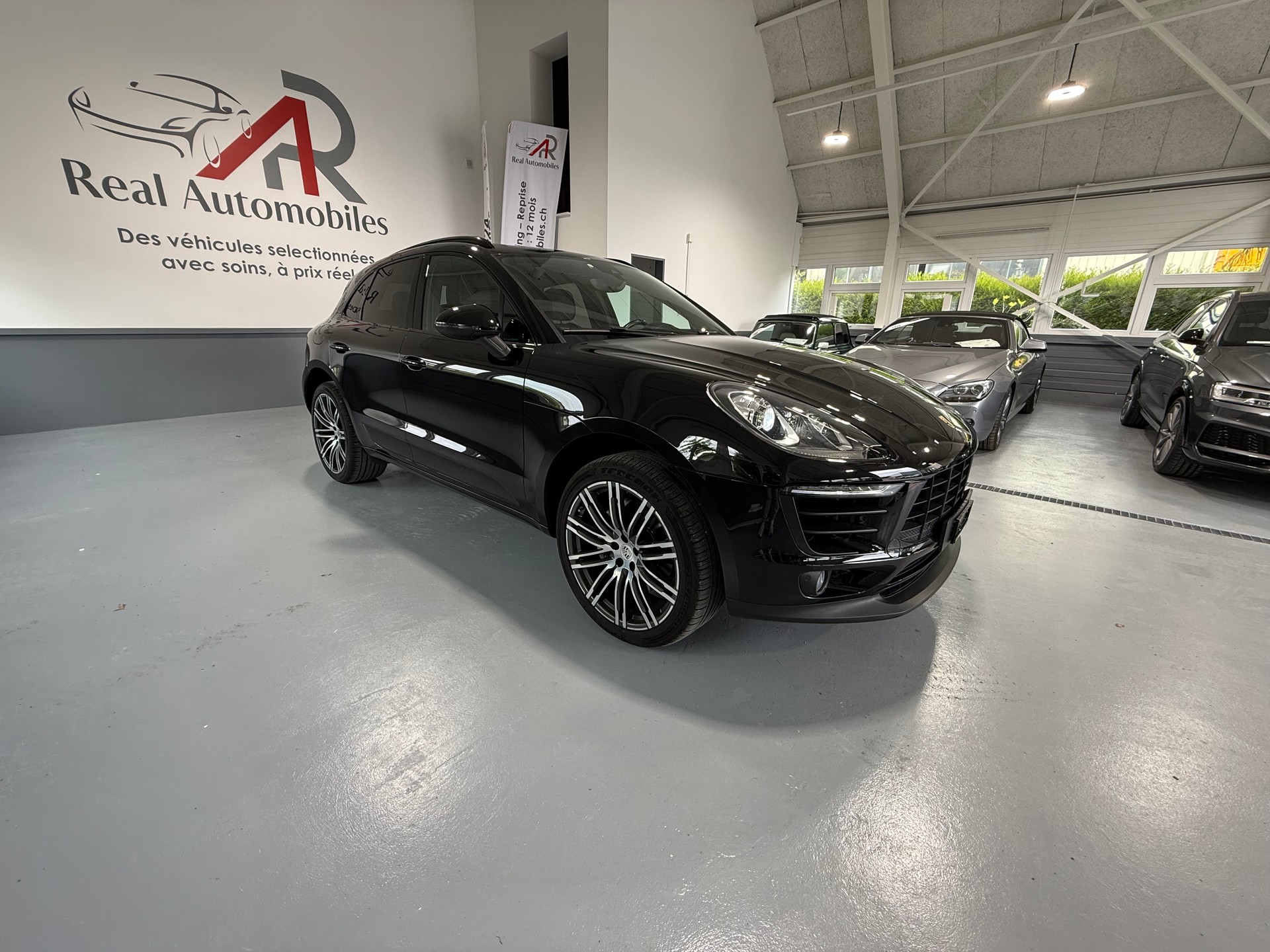 PORSCHE Macan S Diesel PDK-image-2