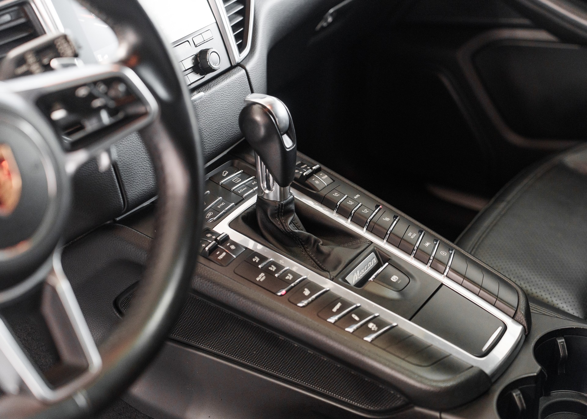 PORSCHE Macan S Diesel PDK-image-6