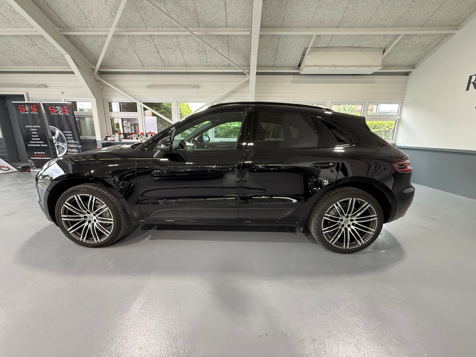 PORSCHE Macan S Diesel PDK-image-7