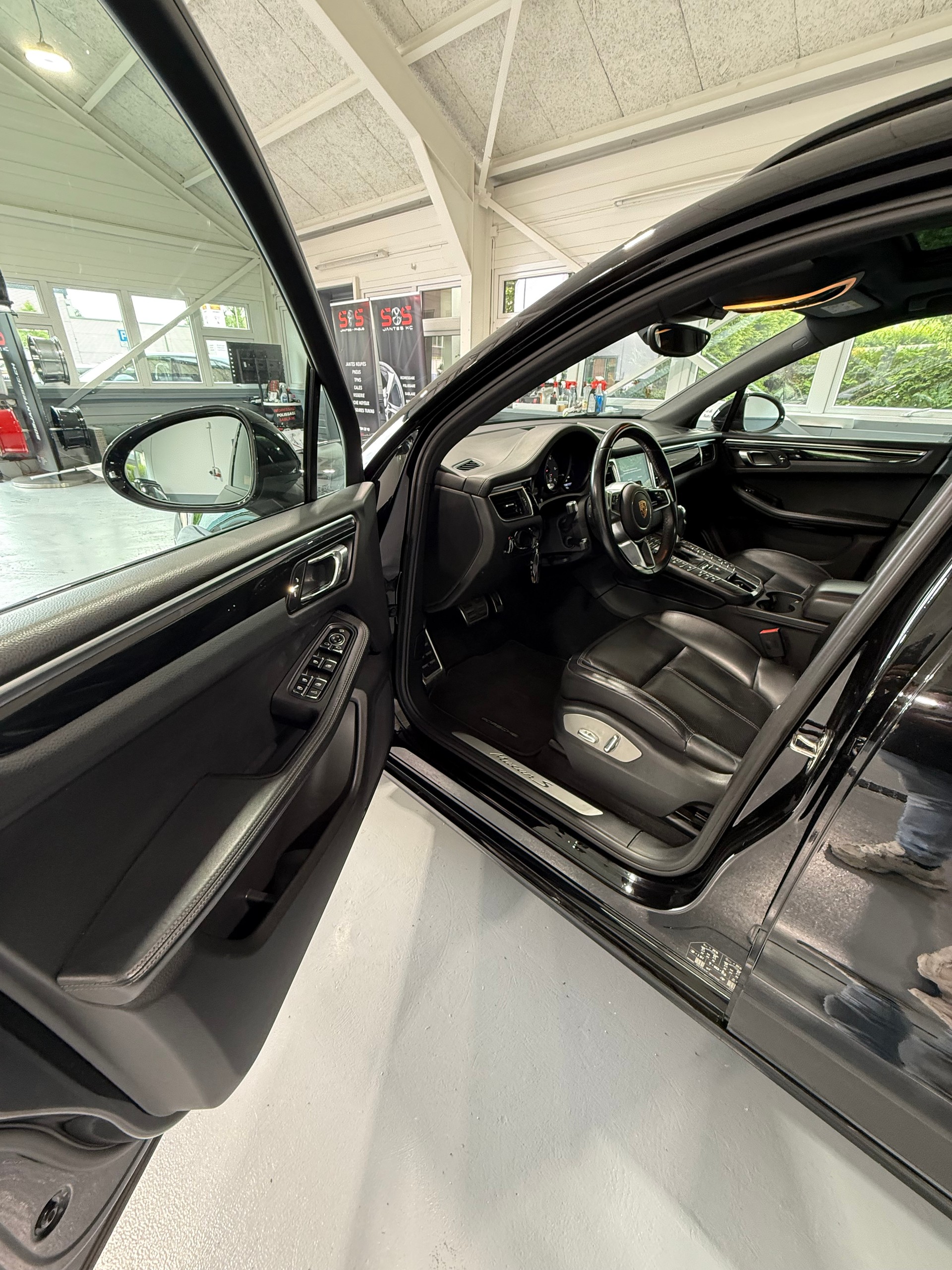 PORSCHE Macan S Diesel PDK-image-8