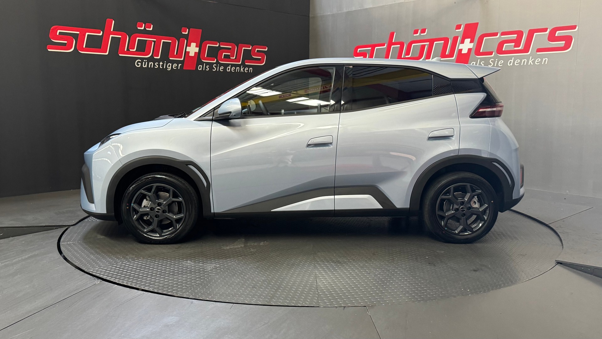 BYD Dolphin Surf 43 kWh Comfort-showroom-element-2
