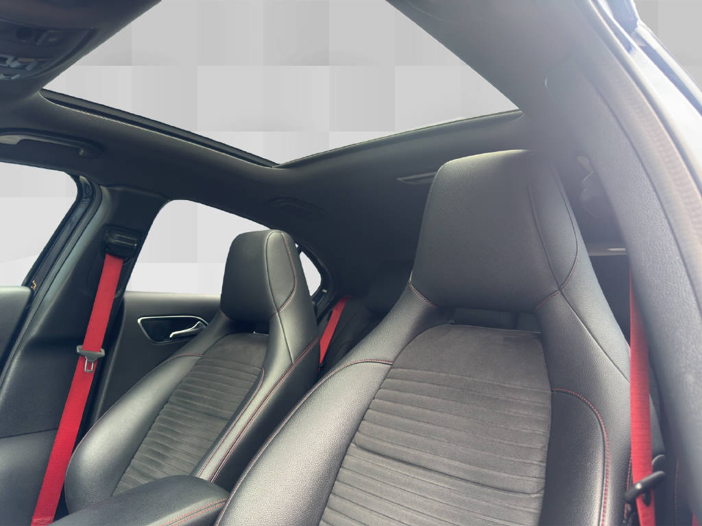 MERCEDES-BENZ A 45 AMG 4m-image-12