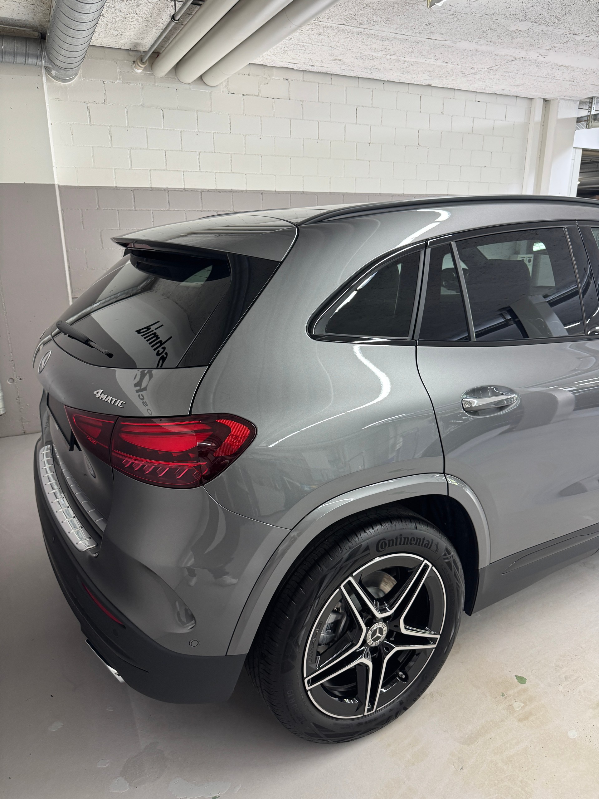 MERCEDES-BENZ GLA 250 4Matic Swiss Star-image-6