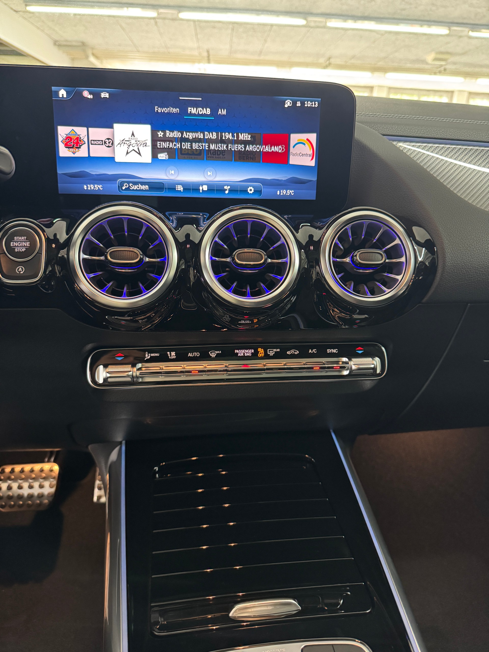 MERCEDES-BENZ GLA 250 4Matic Swiss Star-image-9