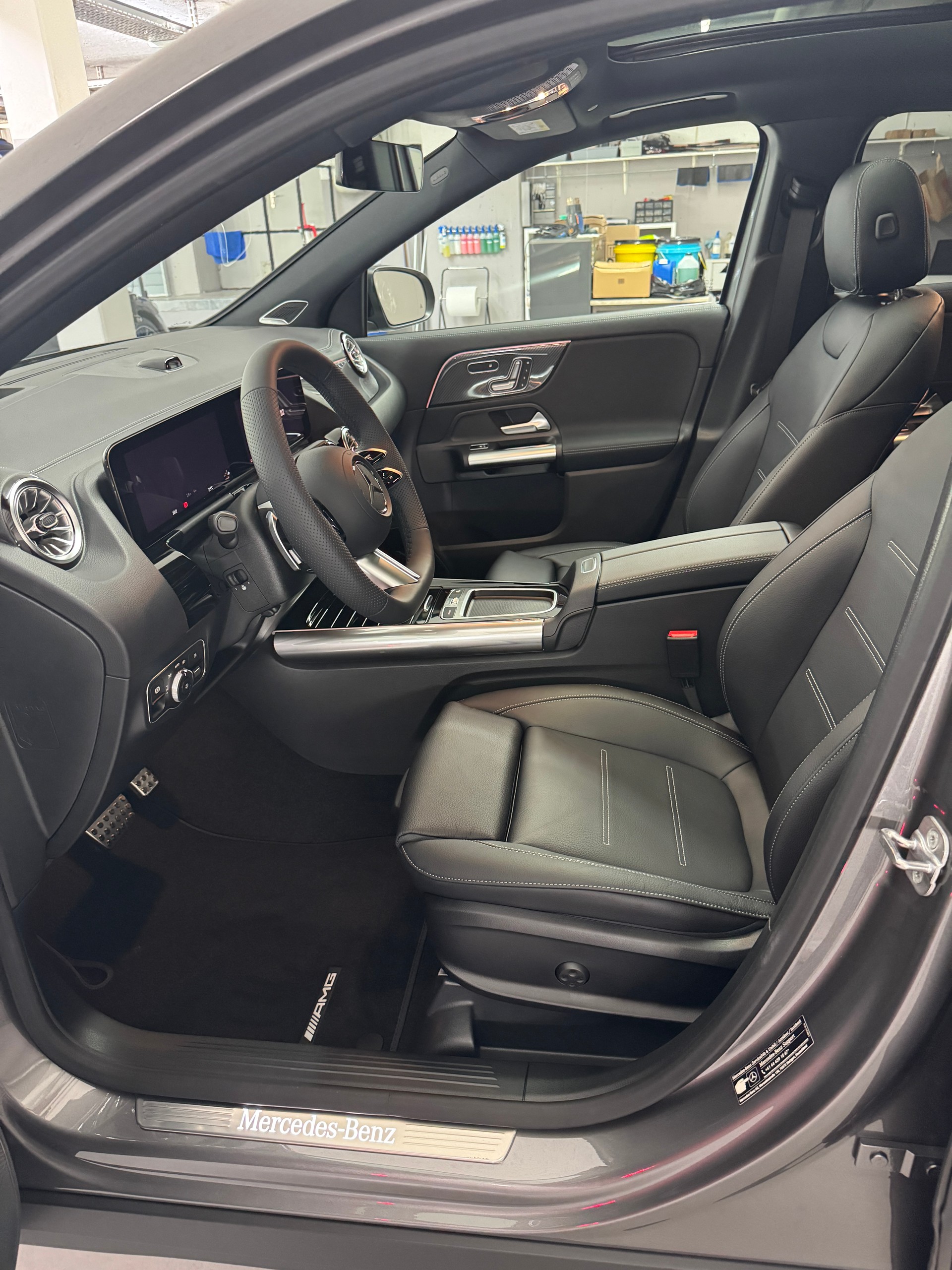MERCEDES-BENZ GLA 250 4Matic Swiss Star-image-7