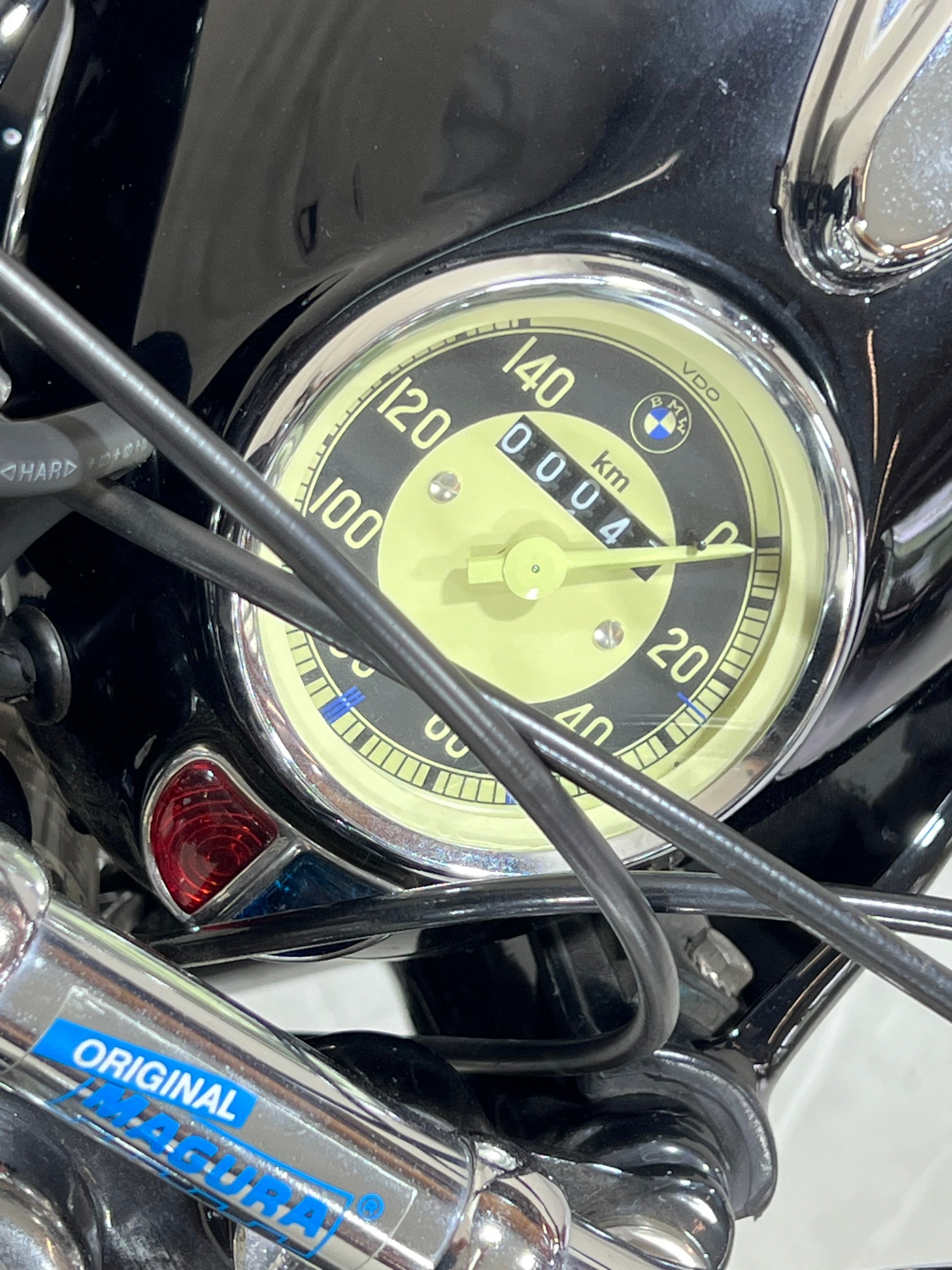 BMW R26 - VETERAN-image-12