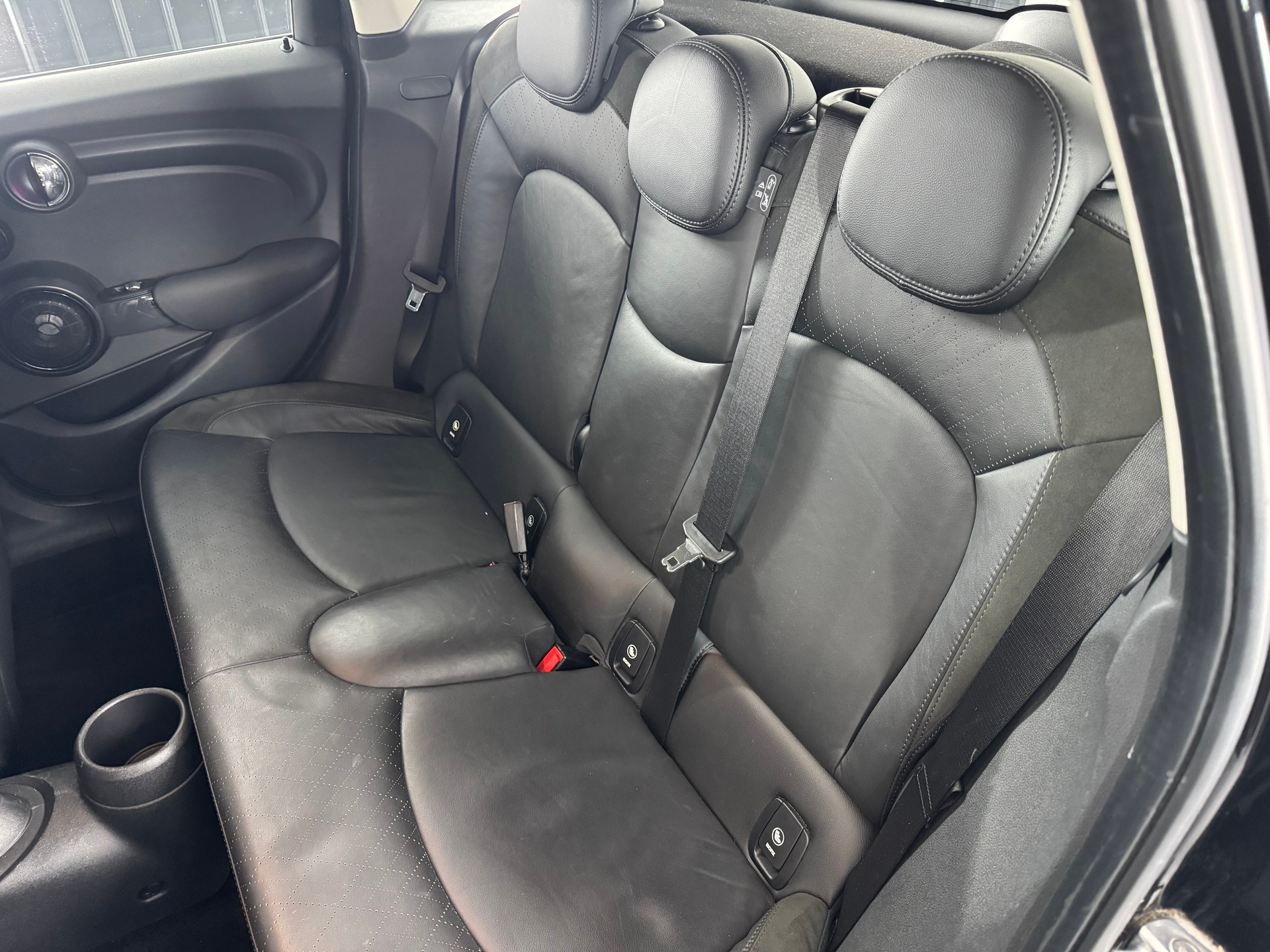 MINI Cooper Steptronic-image-7