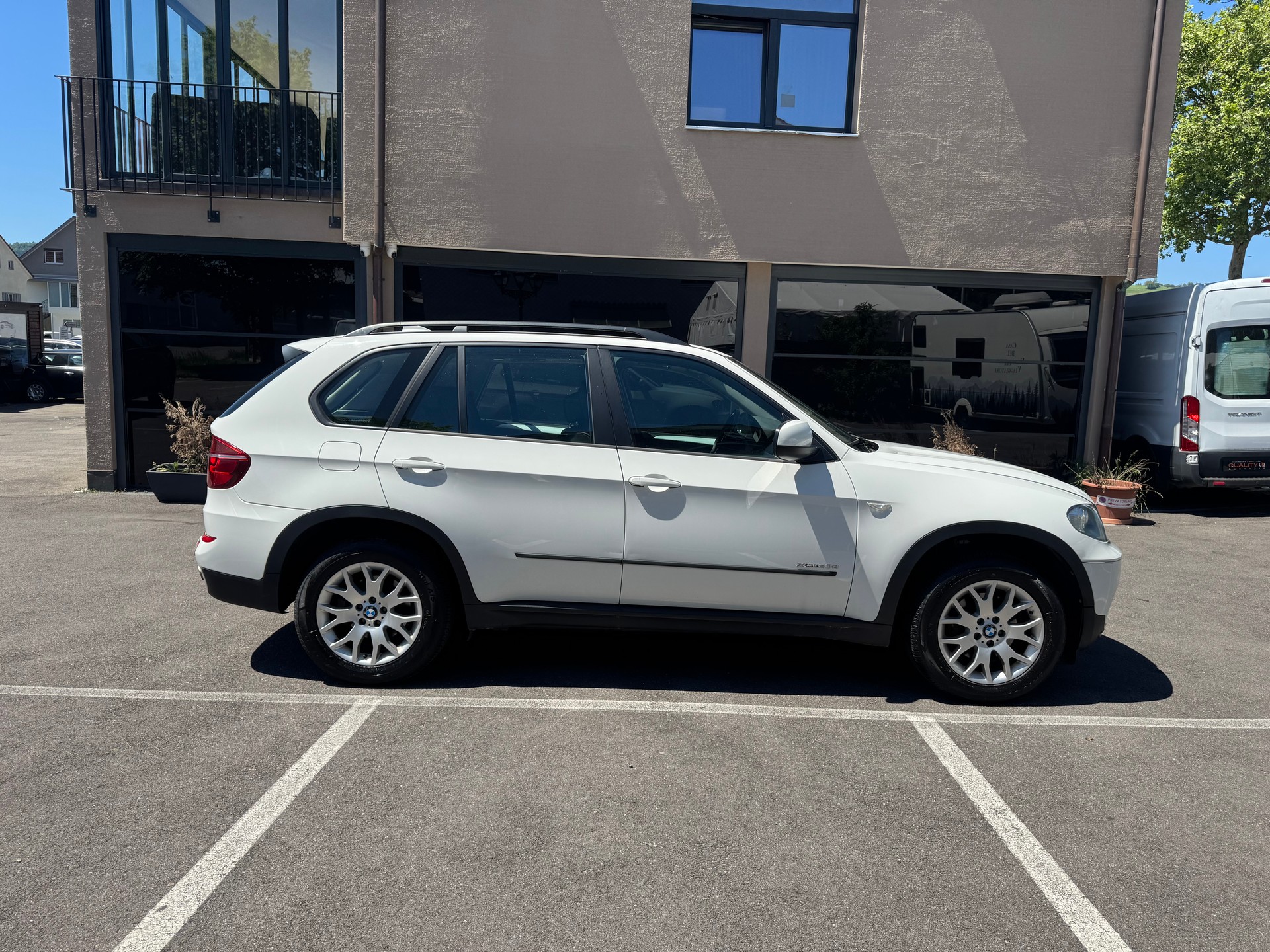 BMW X5 xDrive 30d Steptronic-showroom-element-3