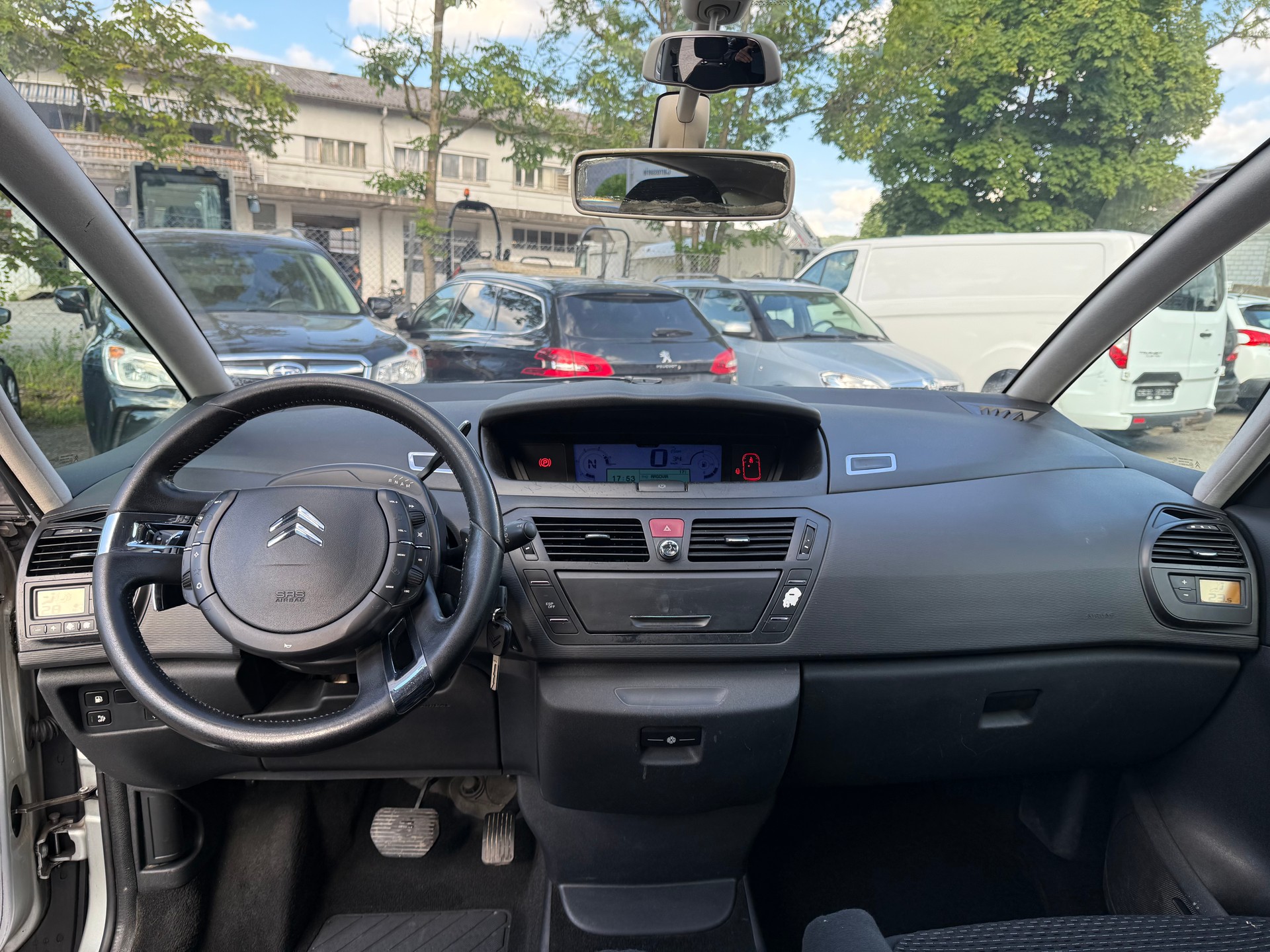 CITROEN C4 Picasso 1.6 HDI 16V Dynamique BMP6-image-7