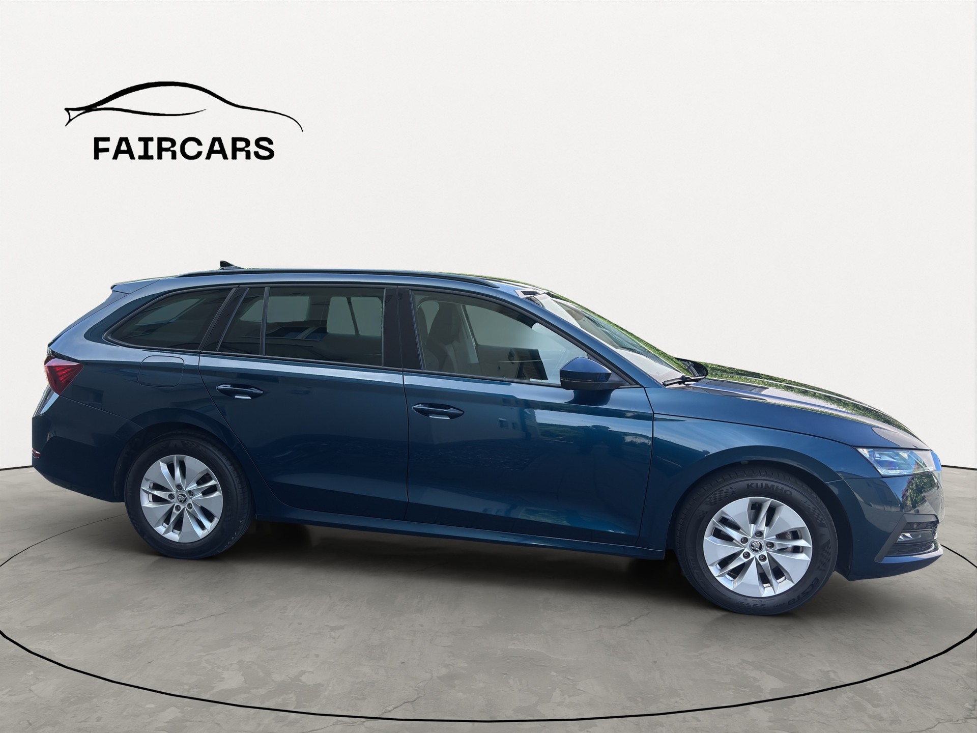 SKODA Octavia Combi 1.0 TSI mHEV DSG Ambition-image-6
