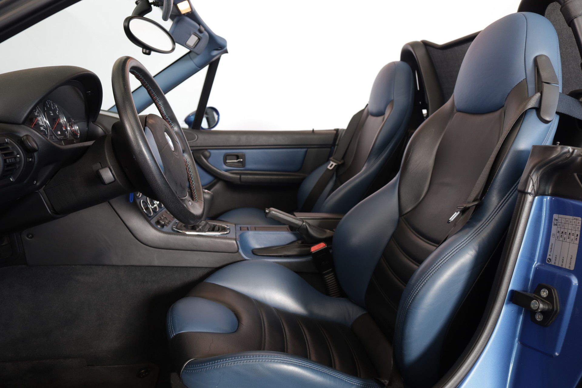 BMW M Roadster-image-3
