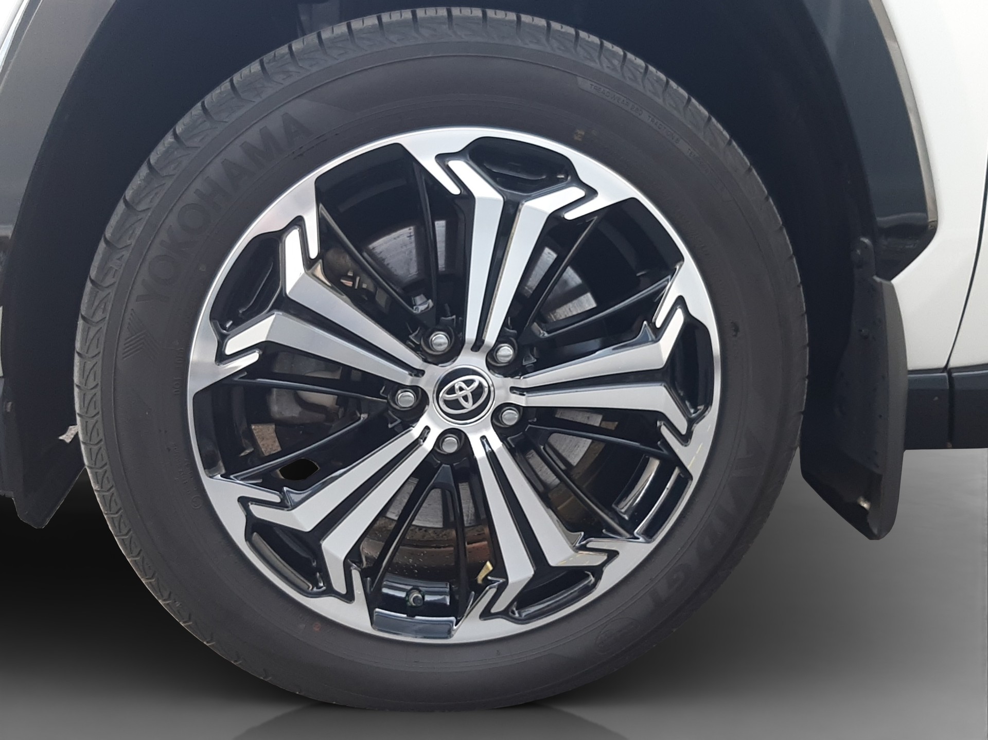 TOYOTA RAV4 2.5 Plug-In-Hybrid Platinum-image-14
