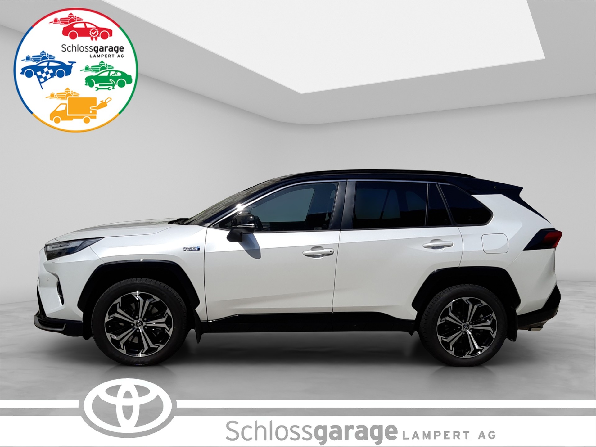 TOYOTA RAV4 2.5 Plug-In-Hybrid Platinum-showroom-element-2
