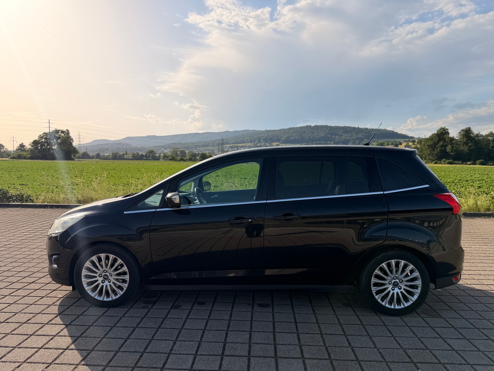 FORD Grand C-Max 1.0 SCTi Family-Edition-image-12
