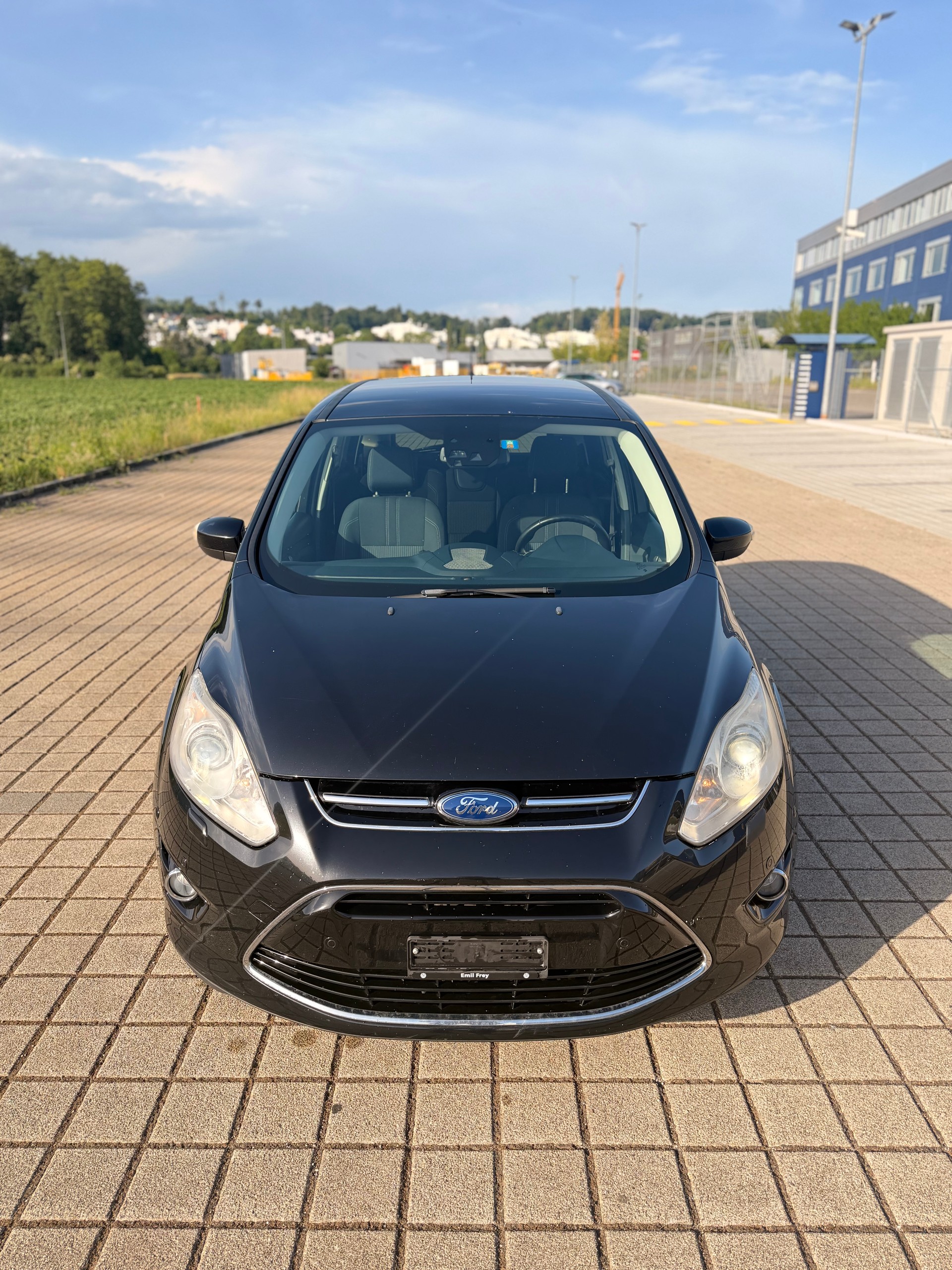 FORD Grand C-Max 1.0 SCTi Family-Edition-showroom-element-3