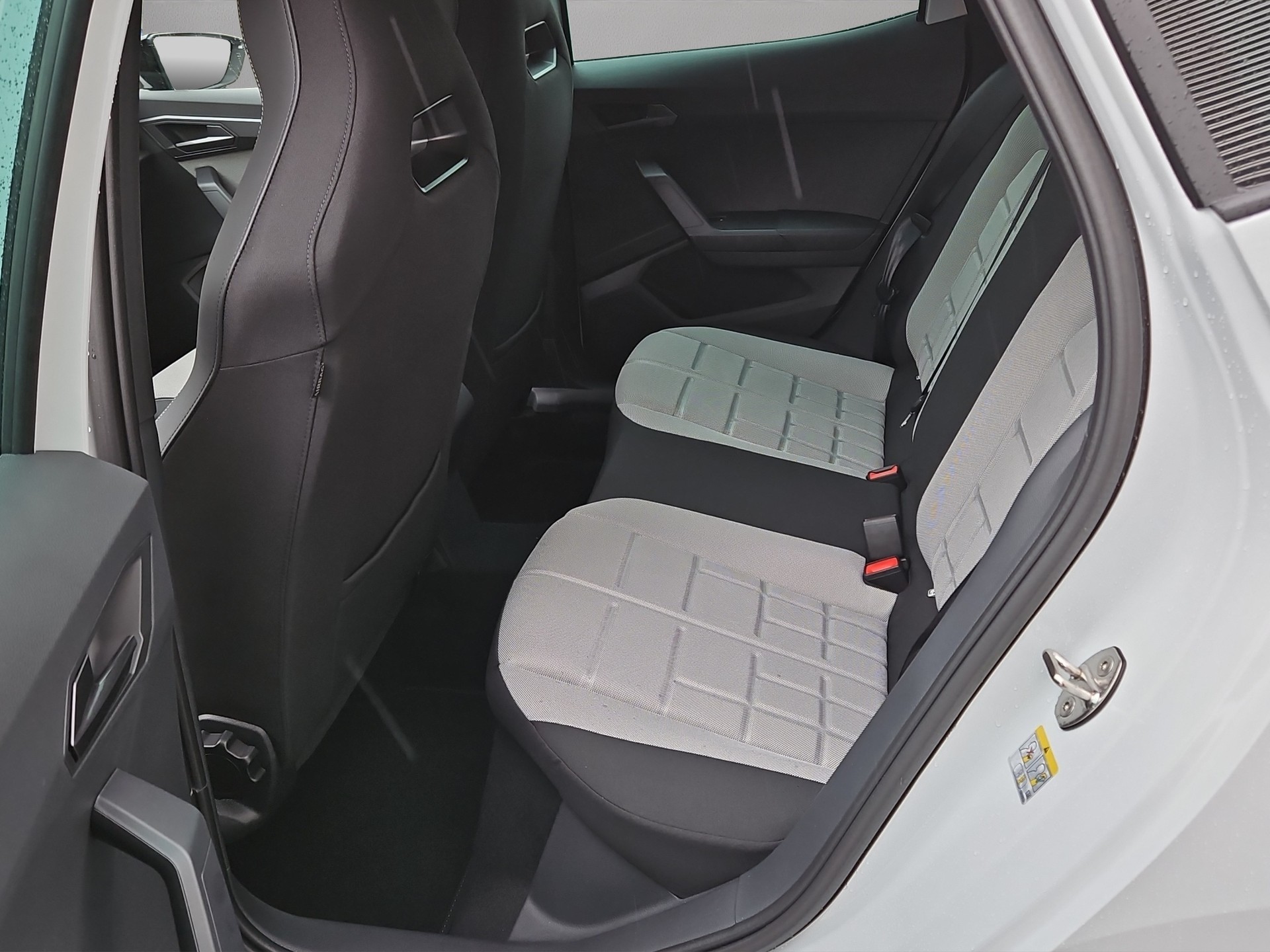 SEAT Ibiza 1.0 EcoTSI Move FR DSG-image-5
