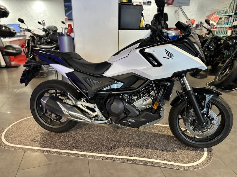HONDA NC 750-image-1