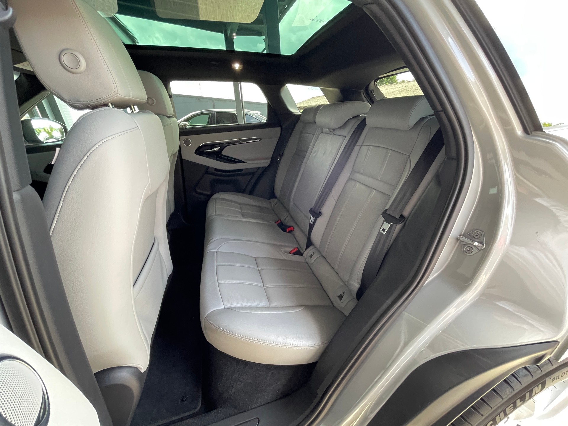 LAND ROVER Range Rover Evoque P 200 MHEV AT9-image-13
