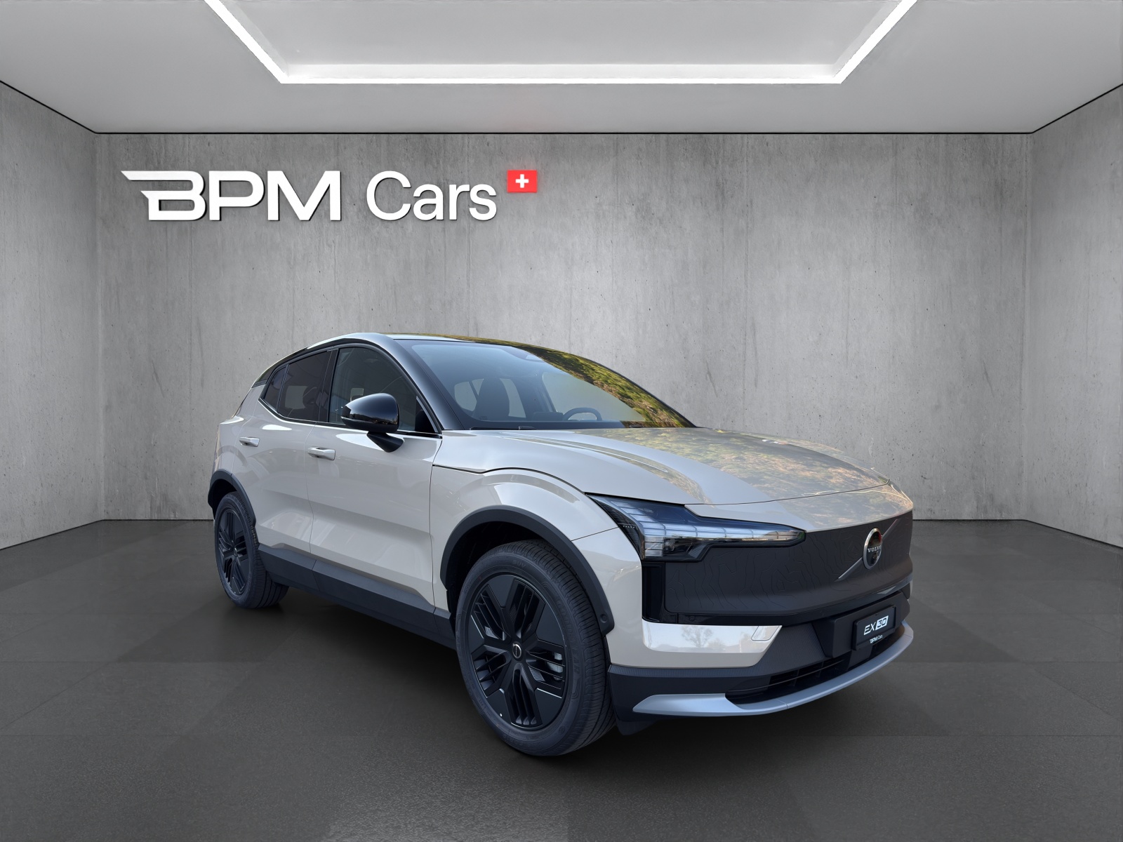 VOLVO EX30 Cross Country P8 69 kWh AWD Ultra-image-5