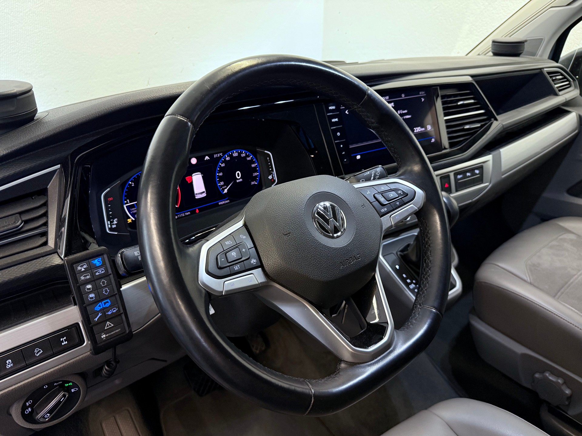 VW T6.1 California 2.0 Bi-TDI Ocean Liberty 4Motion DSG-image-16