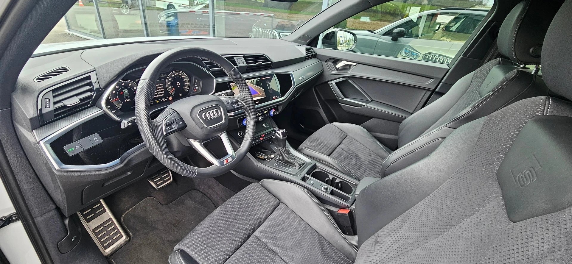 AUDI Q3 Sportback 35 TFSI S line Attraction S-tronic-image-7