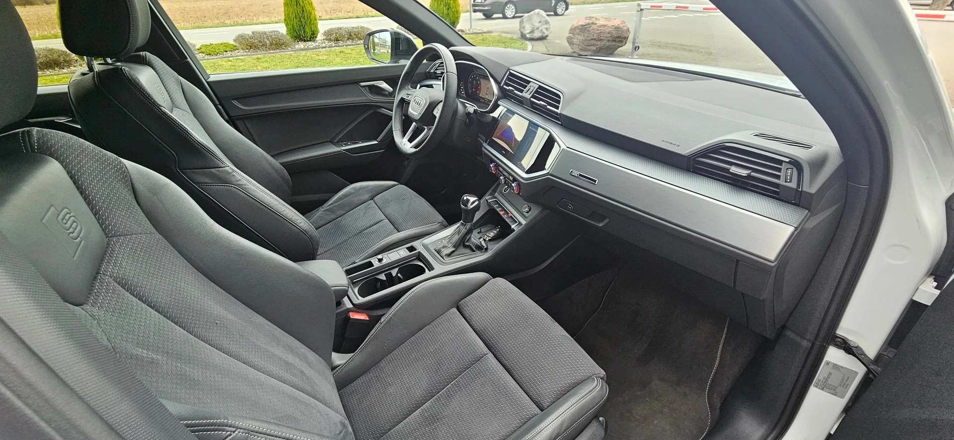 AUDI Q3 Sportback 35 TFSI S line Attraction S-tronic-image-11