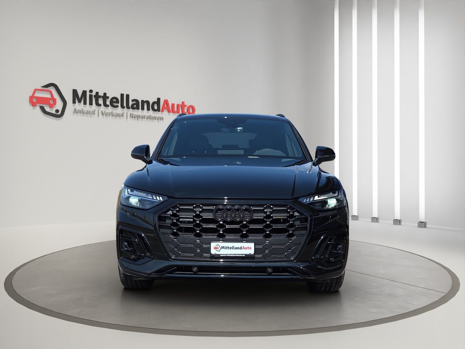 AUDI Q5 40 TDI S-line quattro S-tronic-showroom-element-1