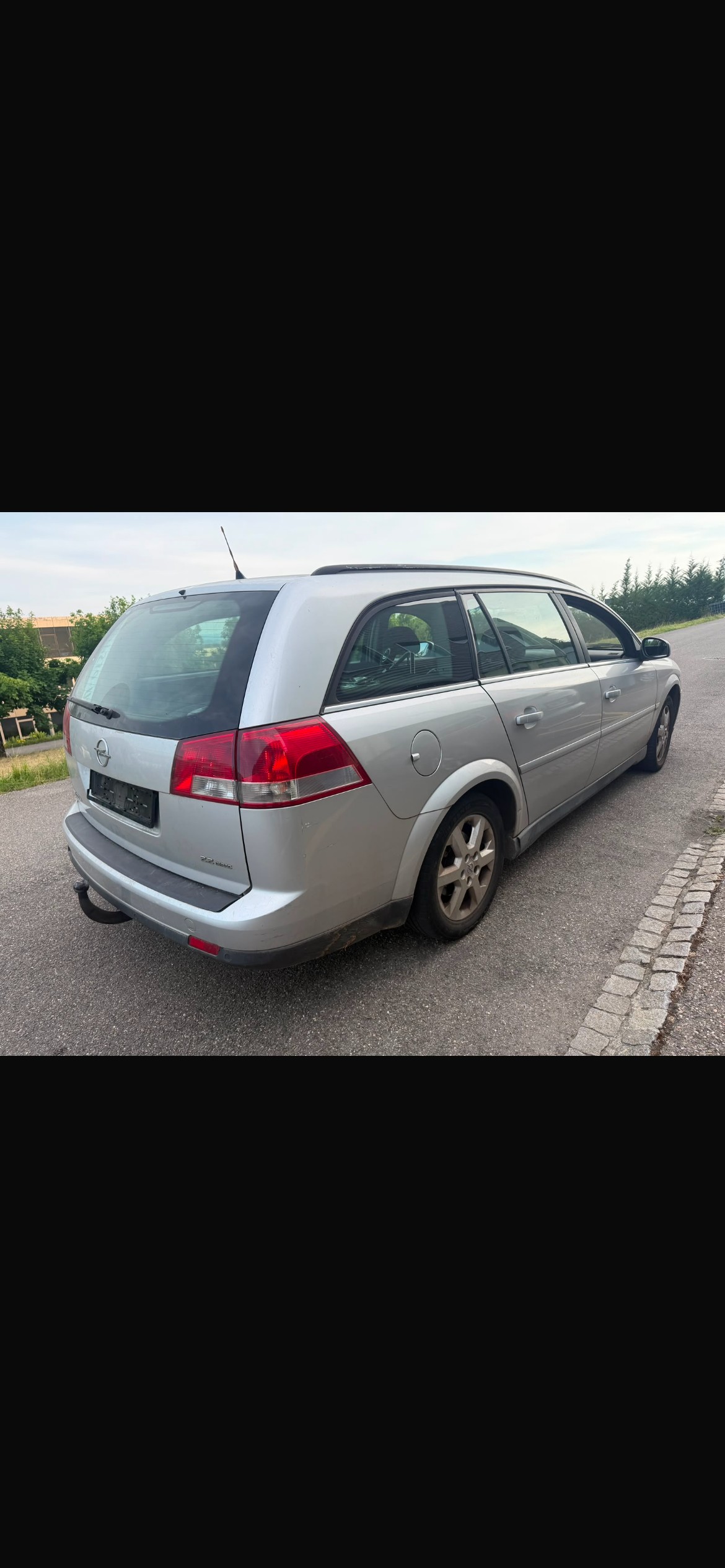 OPEL Vectra Caravan 2.2 Elegance-image-2