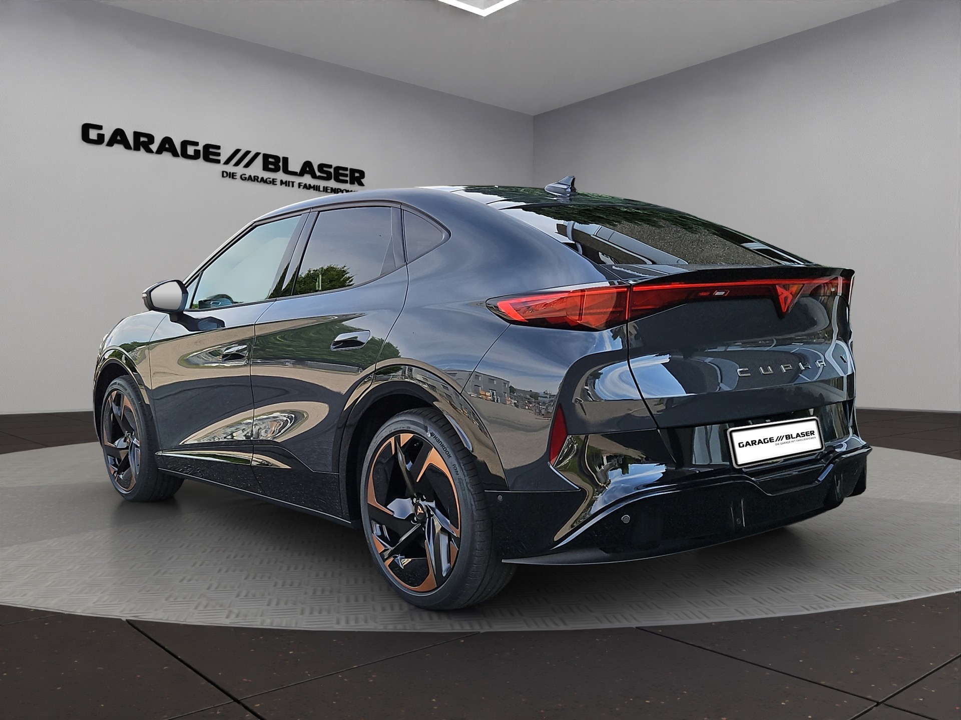 CUPRA Tavascan Type 9 77 kWh Adrenaline Prime Edition-showroom-element-2