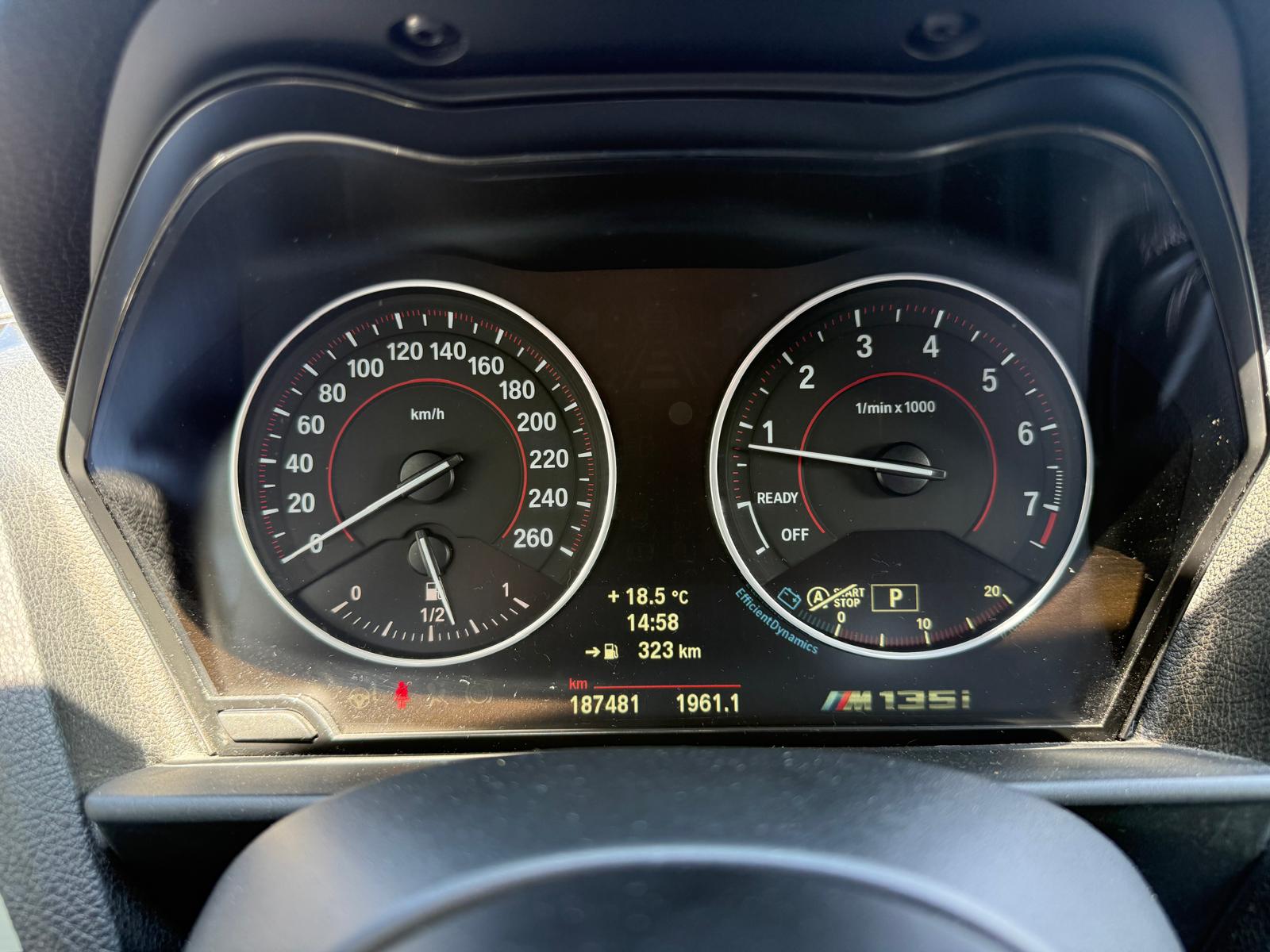 BMW M135i xDrive Steptronic-image-8