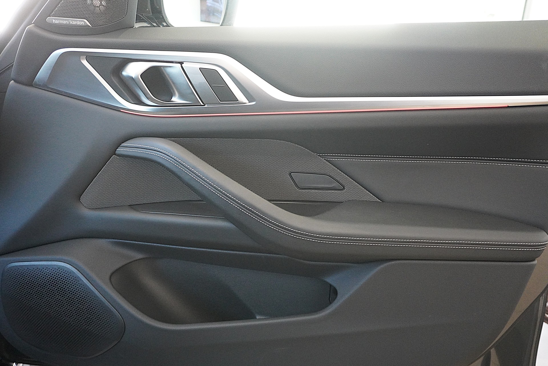 BMW i4 M50 M Sport Pro-image-15